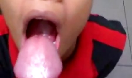 فاتنة لطيف افلام جنس للكبار 2018 هو وجود الديك سوداء كبيرة
