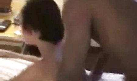 - الحصول على جهاز الأمن والمخابرات ليل افلام جنس مترجمة الى العربية أن تأخذ ملابسها!
