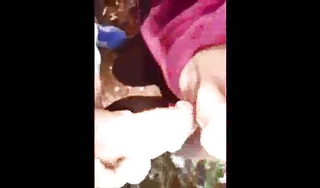 شقراء مثير نشر الشفرين على افلام جنس خليجي الكاميرا